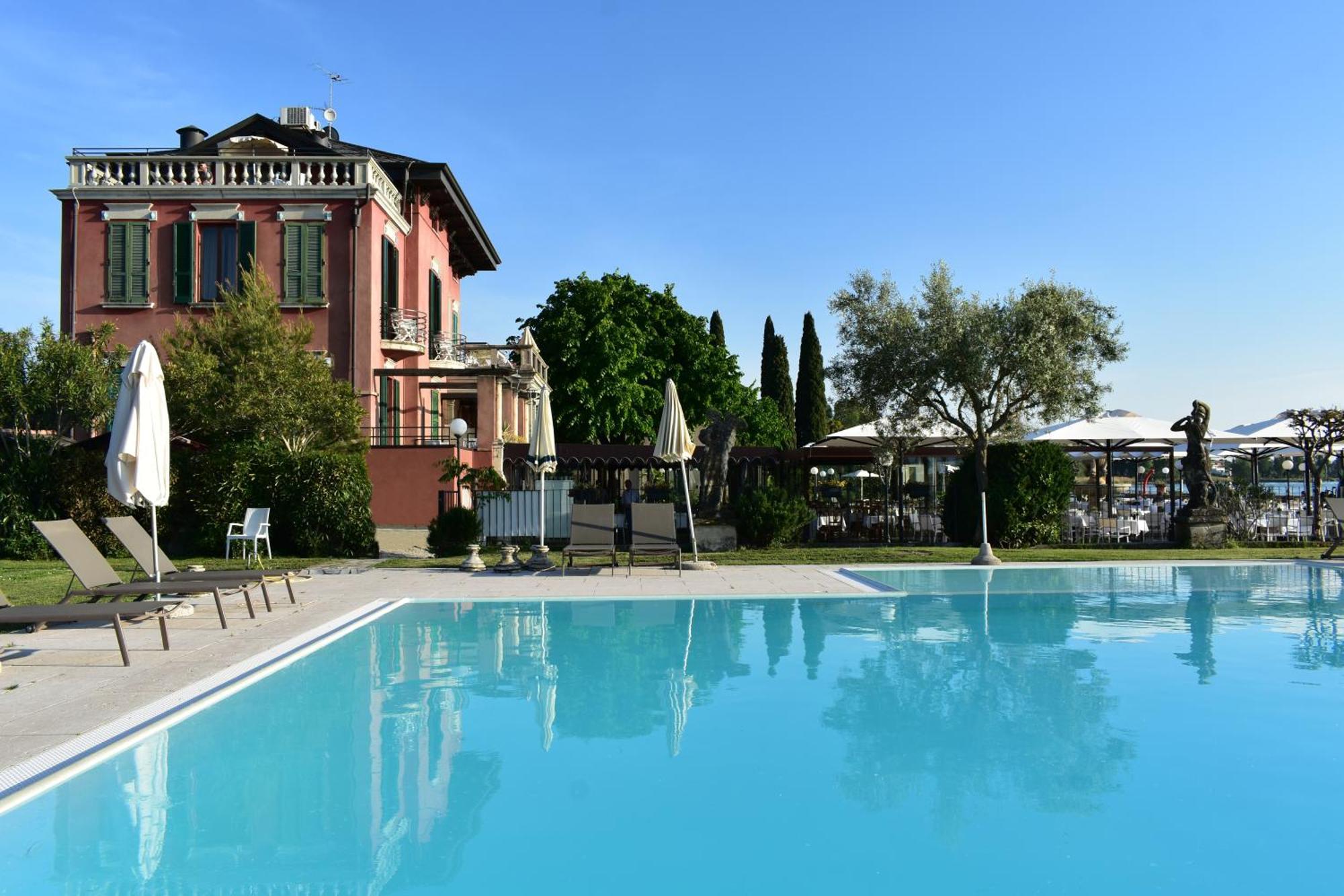 Villa Pioppi Hotel Sirmione Exteriör bild